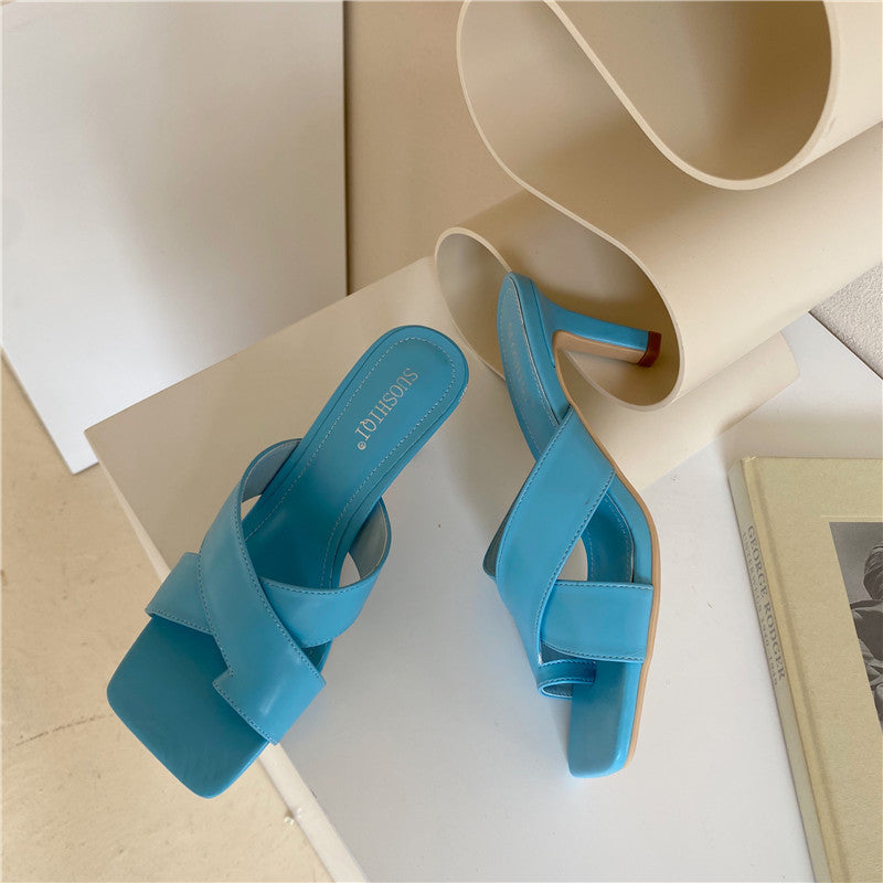 Stiletto toe set cross with beach loafer square head sandals for women